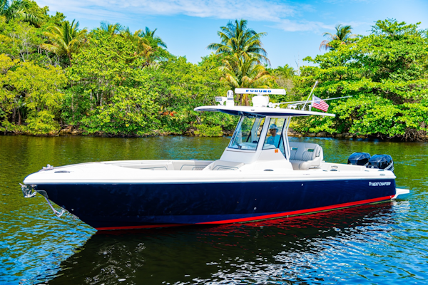 Intrepid-327 2018-T/T Next Chapter Fort Lauderdale-Florida-United States-6076349