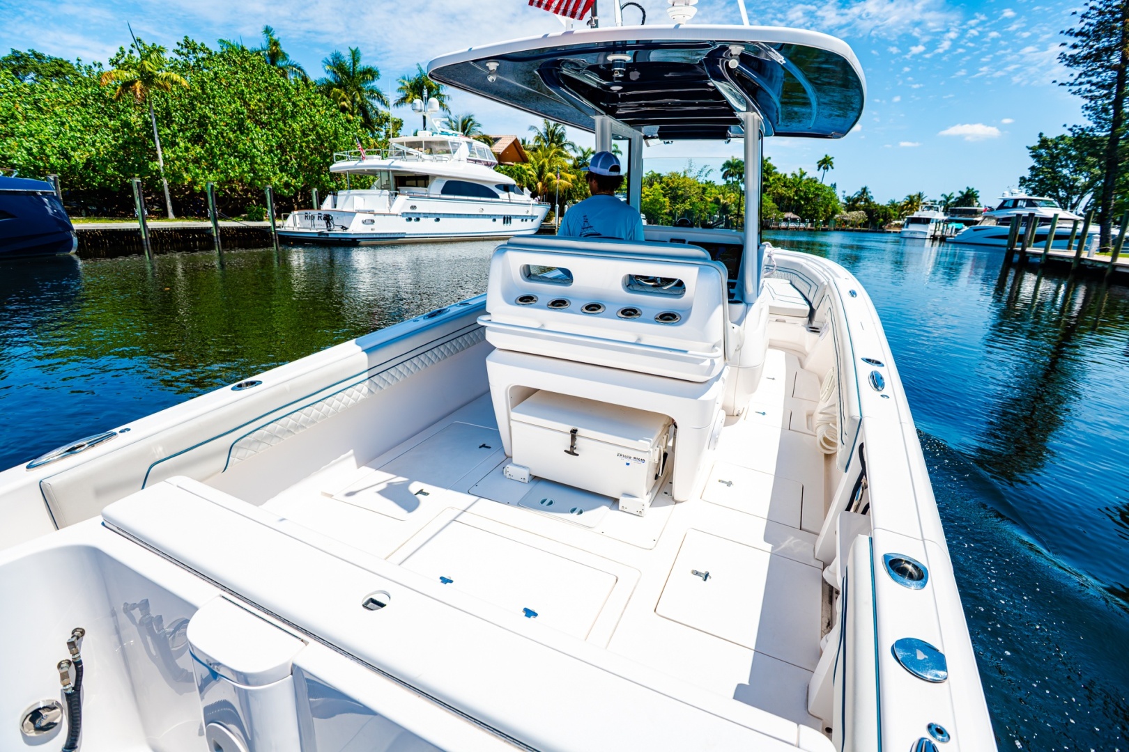 Intrepid-327 2018-T/T Next Chapter Fort Lauderdale-Florida-United States-6076372 | Thumbnail