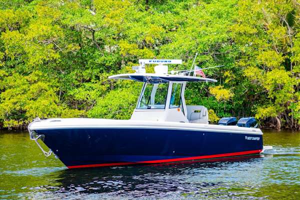 Intrepid-327 2018-T/T Next Chapter Fort Lauderdale-Florida-United States-6076350