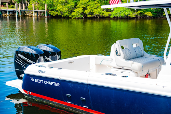 Intrepid-327 2018-T/T Next Chapter Fort Lauderdale-Florida-United States-6076376