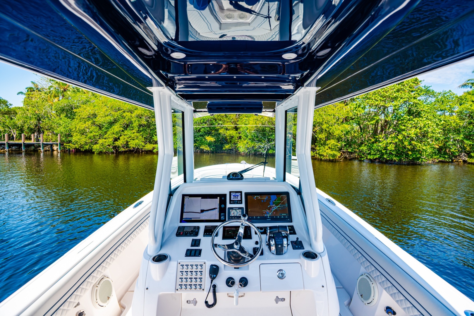 Intrepid-327 2018-T/T Next Chapter Fort Lauderdale-Florida-United States-6076362 | Thumbnail