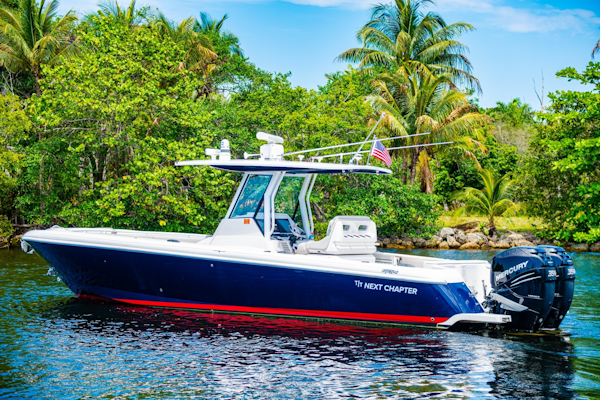 Intrepid-327 2018-T/T Next Chapter Fort Lauderdale-Florida-United States-6076346