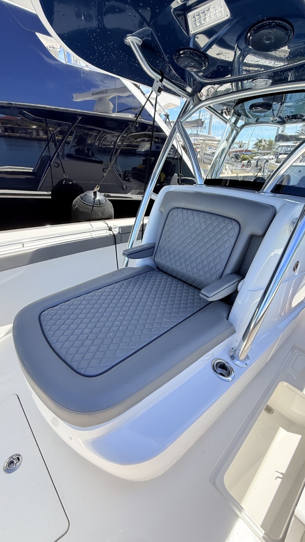 Valhalla Boatworks-V33 2026-T T Regina Stuart-Florida-United States-6076263 | Thumbnail
