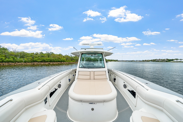 Boston Whaler-380 Outrage 2018-FELLOWSHIP Jupiter-Florida-United States-6076796