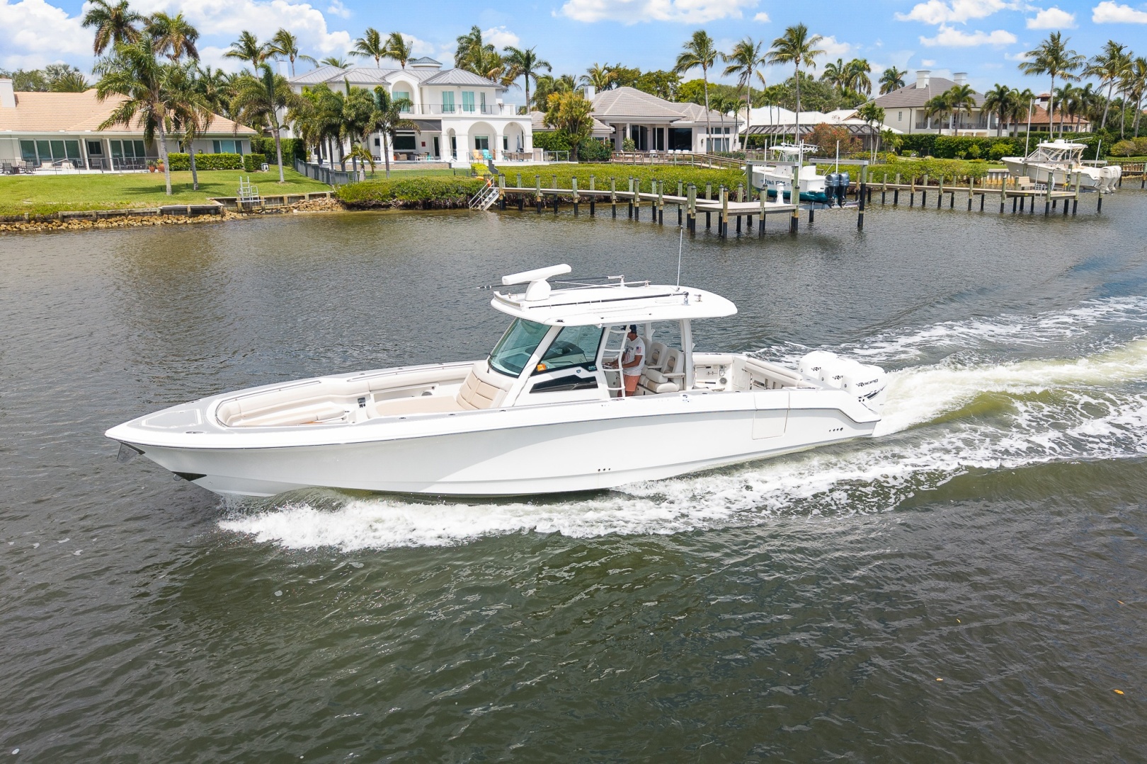 Boston Whaler-380 Outrage 2018-FELLOWSHIP Jupiter-Florida-United States-6076770 | Thumbnail