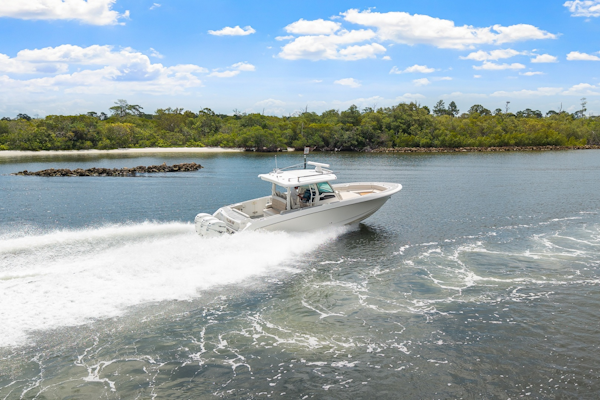 Boston Whaler-380 Outrage 2018-FELLOWSHIP Jupiter-Florida-United States-6076769