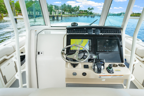 Boston Whaler-380 Outrage 2018-FELLOWSHIP Jupiter-Florida-United States-6076781