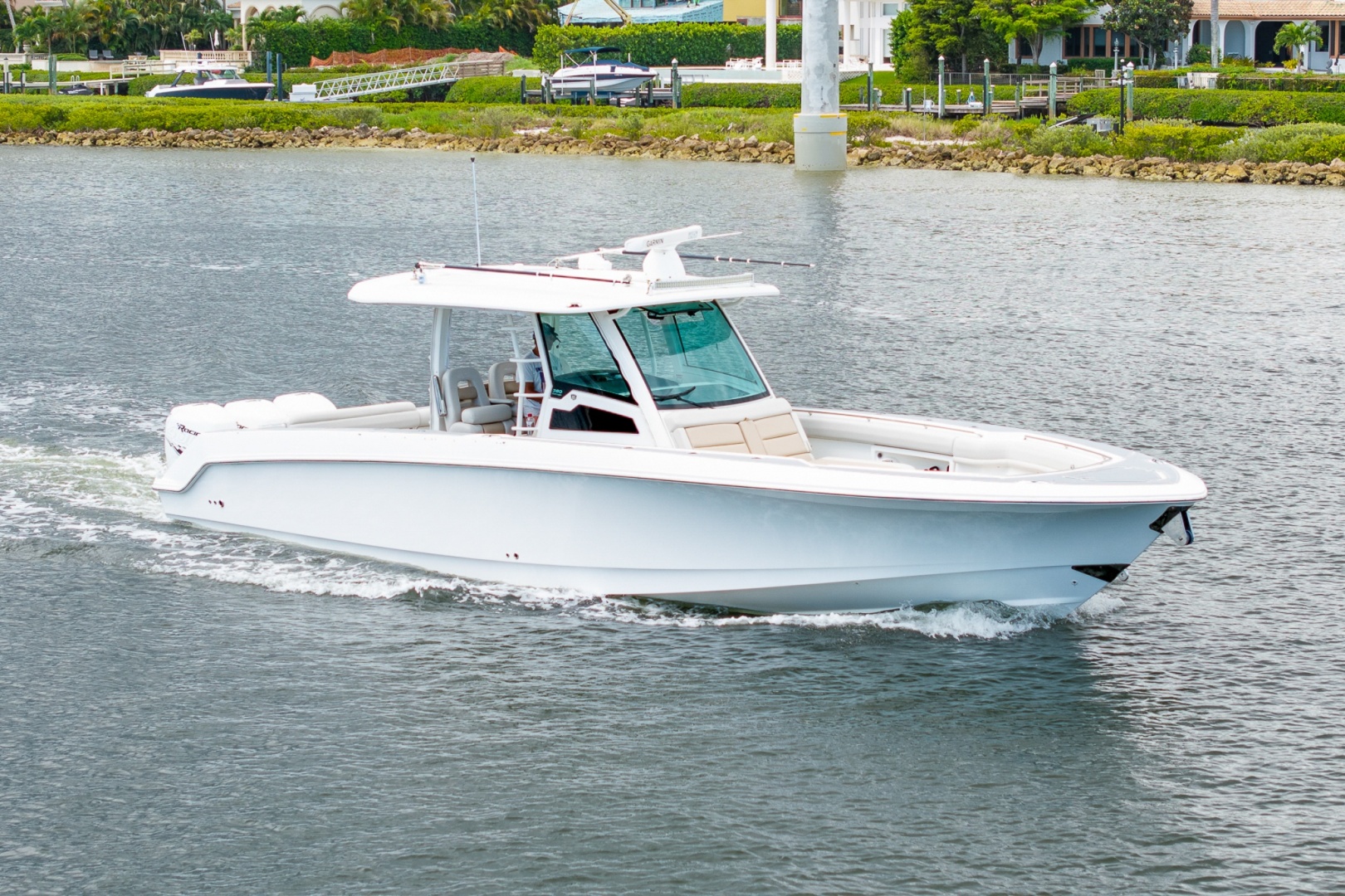 Boston Whaler-380 Outrage 2018-FELLOWSHIP Jupiter-Florida-United States-6076760 | Thumbnail
