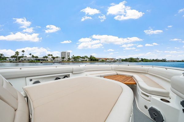 Boston Whaler-380 Outrage 2018-FELLOWSHIP Jupiter-Florida-United States-6076798