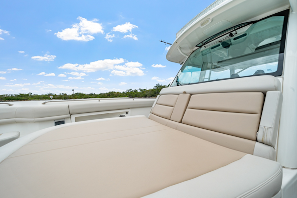 Boston Whaler-380 Outrage 2018-FELLOWSHIP Jupiter-Florida-United States-6076795