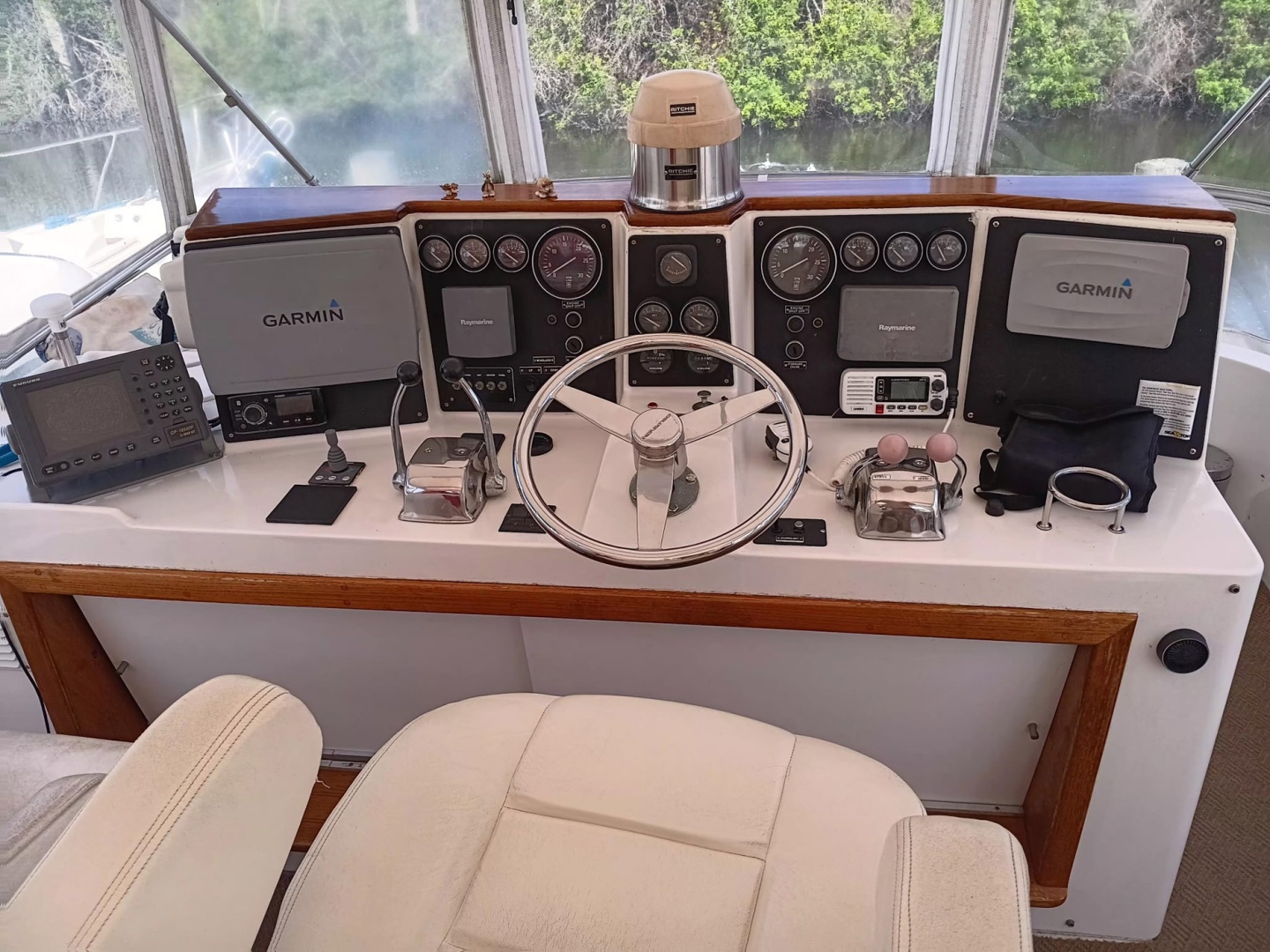 Novatec-50 Islander Cockpit 1996-Sea Rash Inn Merritt Island-Florida-United States-6142154 | Thumbnail