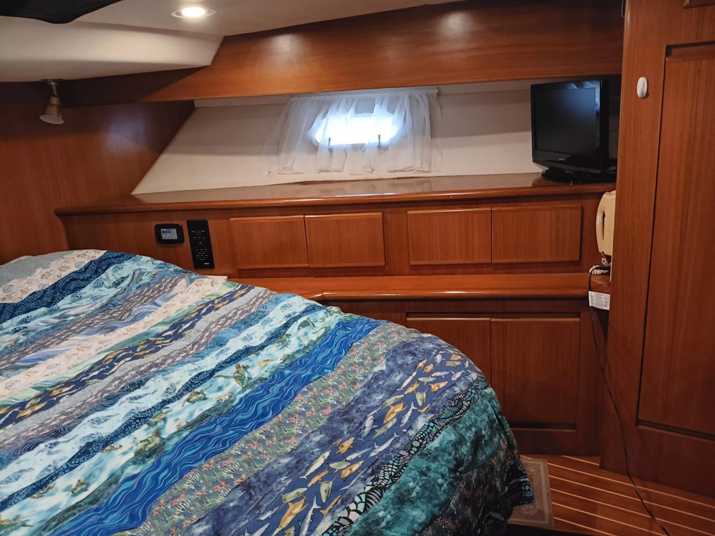 Novatec-50 Islander Cockpit 1996-Sea Rash Inn Merritt Island-Florida-United States-6142177 | Thumbnail