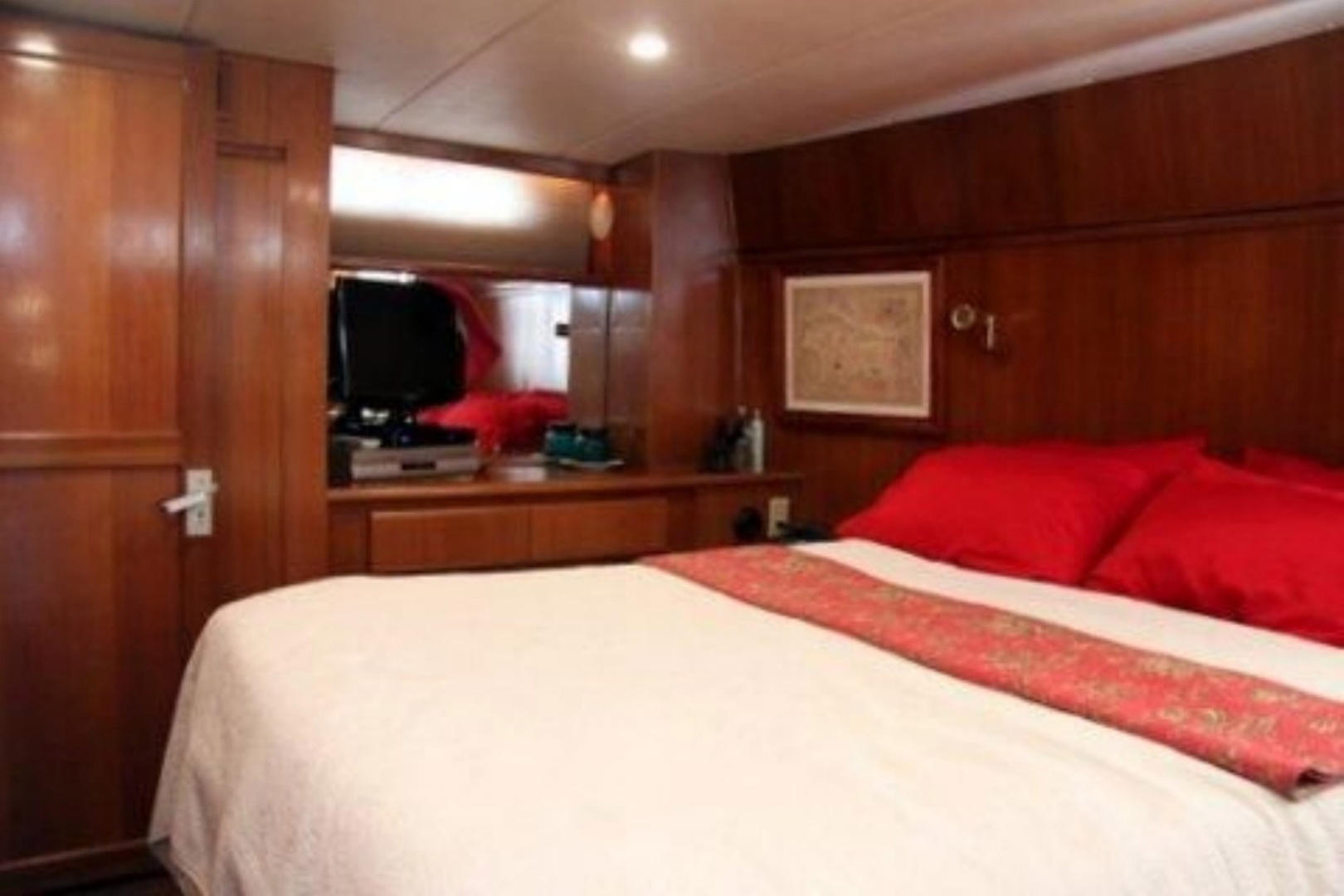 Novatec-50 Islander Cockpit 1996-Sea Rash Inn Merritt Island-Florida-United States-6142184 | Thumbnail