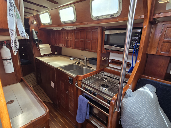 Endeavour-42 CC 1985-Awilda Kemah-Texas-United States-6088363