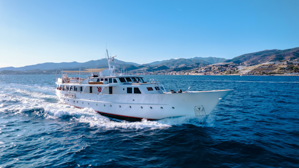 Feadship-Custom 1970-ALHAMBRA San Lorenzo al Mare-Italy-6080091