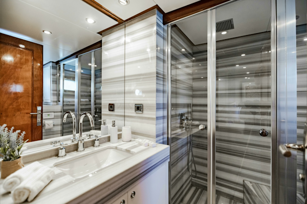 Feadship-Custom 1970-ALHAMBRA San Lorenzo al Mare-Italy-6080108