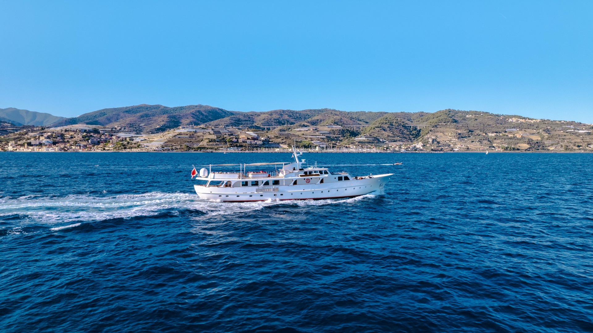Feadship-Custom 1970-ALHAMBRA San Lorenzo al Mare-Italy-6080092 | Thumbnail