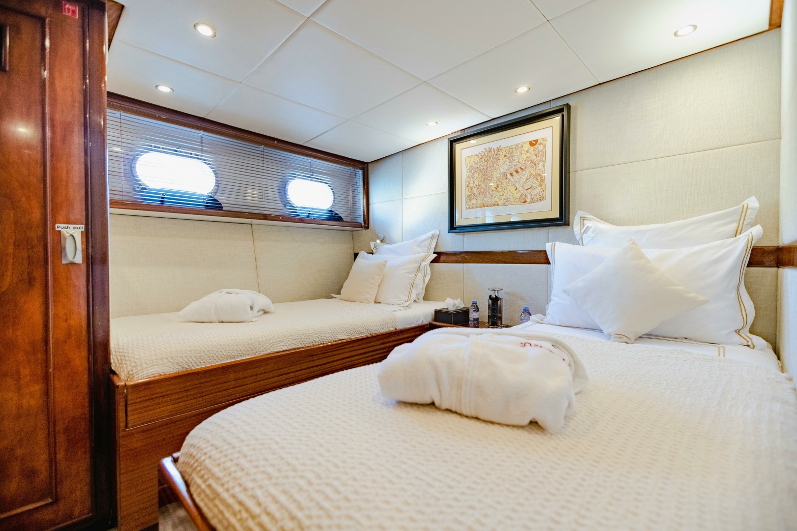 Feadship-Custom 1970-ALHAMBRA San Lorenzo al Mare-Italy-6080112 | Thumbnail