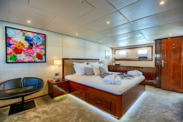 Feadship-Custom 1970-ALHAMBRA San Lorenzo al Mare-Italy-6080102