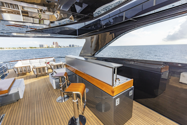 Riva-110 Dolce Vita 2020-NO SURRENDER Newport-Rhode Island-United States-6077727