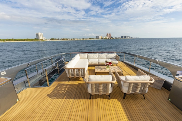 Riva-110 Dolce Vita 2020-NO SURRENDER Newport-Rhode Island-United States-6077737
