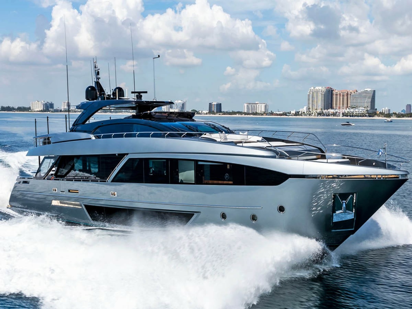 Riva-110 Dolce Vita 2020-NO SURRENDER Newport-Rhode Island-United States-6077566 | Thumbnail