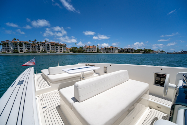 VanDutch-40 2014 -Fisher Island-Florida-United States-6077960