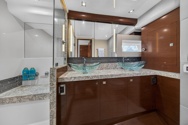 Ocean Alexander-70E 2021 -Wrightsville Beach-North Carolina-United States-6078359