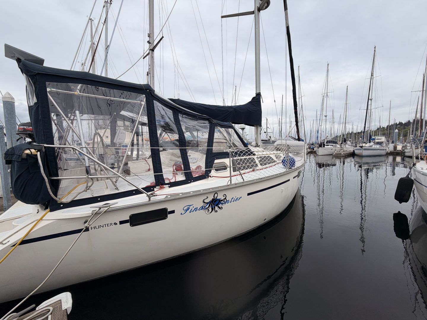 Hunter-37.5 1990-Final Frontier Seattle-Washington-United States-1990 Hunter 37.5-6078666 | Thumbnail