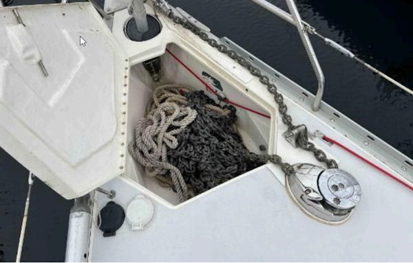 Hunter-37.5 1990-Final Frontier Seattle-Washington-United States-Anchor locker-6078766