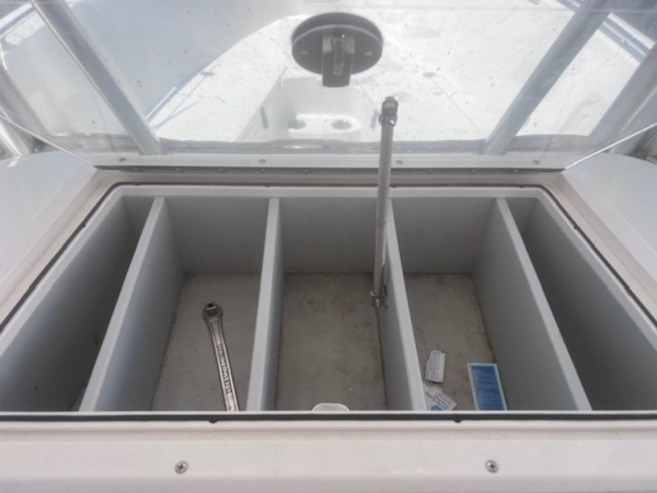 Sailfish-2660 CC 2007-AQUAHOLIC Newburyport-Massachusetts-United States-Tackle Storage-6078911