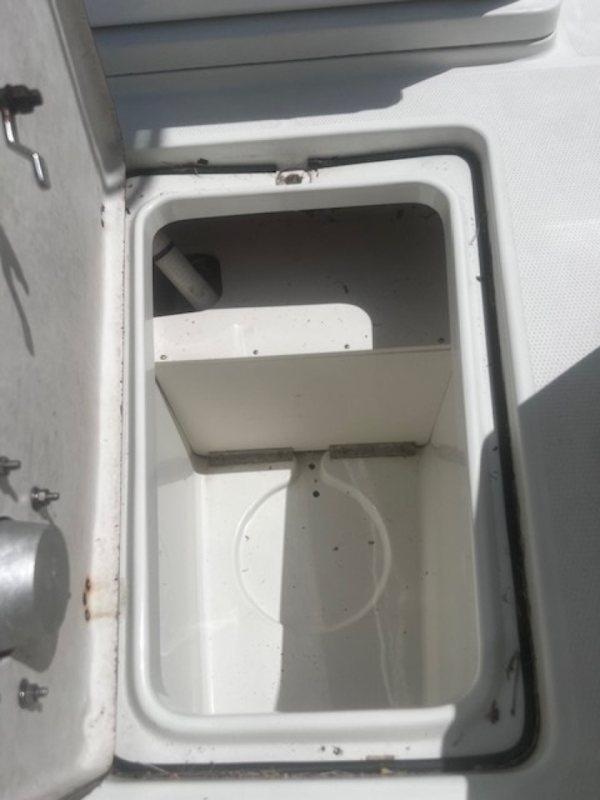 Sailfish-2660 CC 2007-AQUAHOLIC Newburyport-Massachusetts-United States-In Deck Storage-6078896