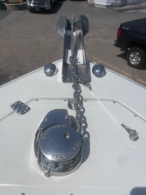 Sailfish-2660 CC 2007-AQUAHOLIC Newburyport-Massachusetts-United States-Anchor Winch-6078885