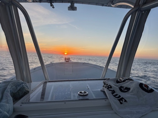 Sailfish-2660 CC 2007-AQUAHOLIC Newburyport-Massachusetts-United States-Sunset On The Horizon-6078910