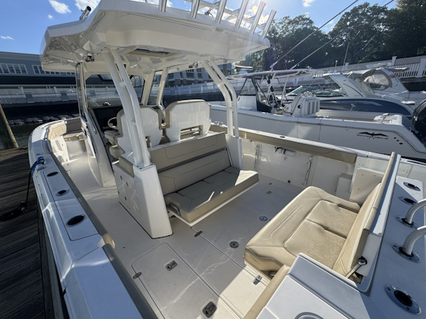 Pursuit-S 328 Sport 2019 -Greenwich-Connecticut-United States-6084931