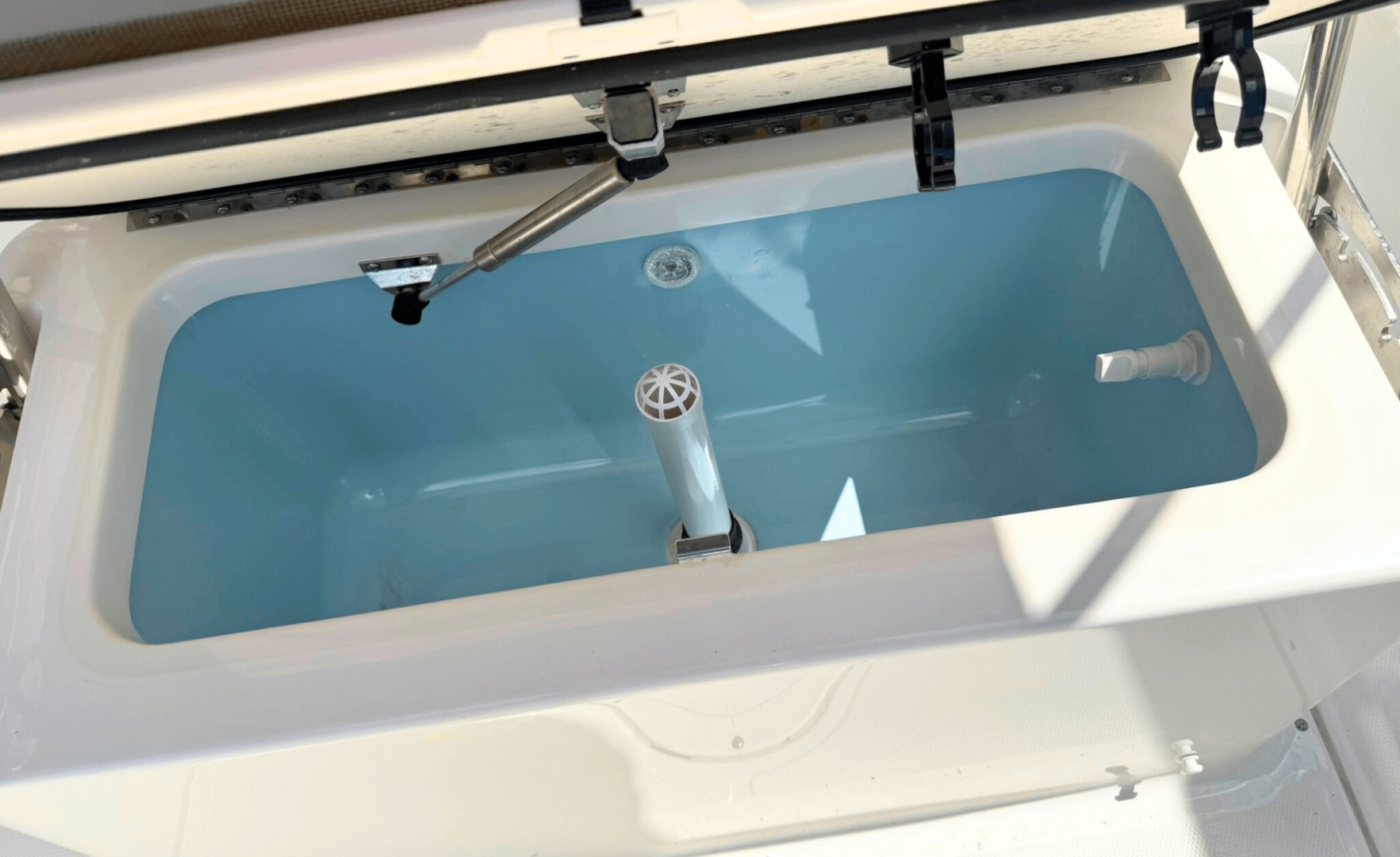 Boston Whaler-190 Montauk 2023 -Bonita Springs-Florida-United States-6078835 | Thumbnail