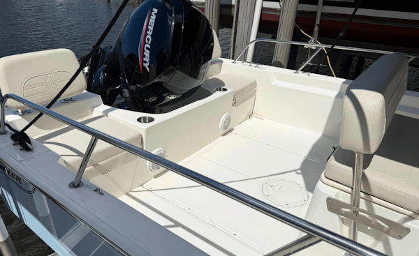 Boston Whaler-190 Montauk 2023 -Bonita Springs-Florida-United States-6078828