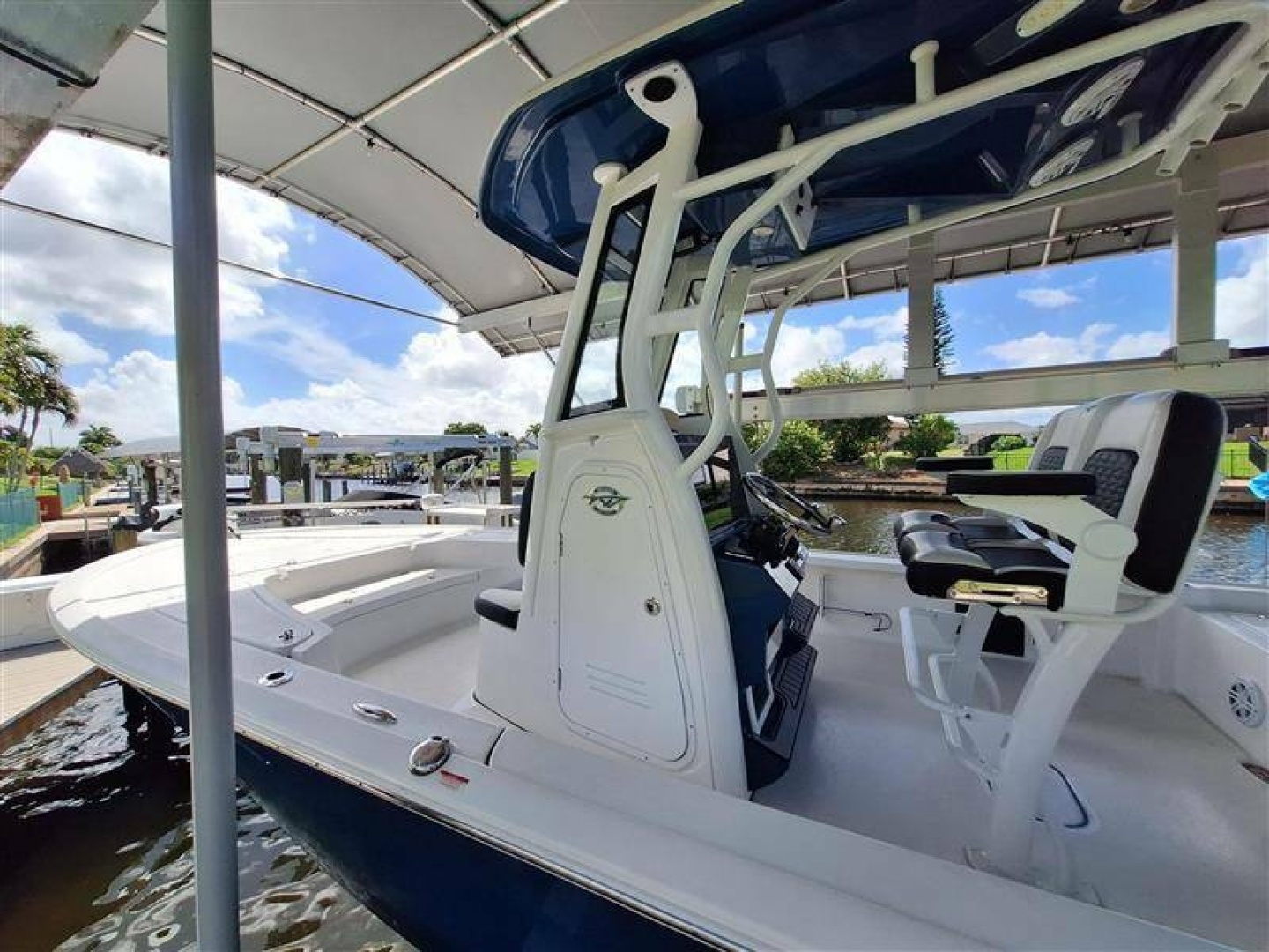 Tidewater-Bay Max 2410 2024 -Bonita Springs-Florida-United States-6078871 | Thumbnail
