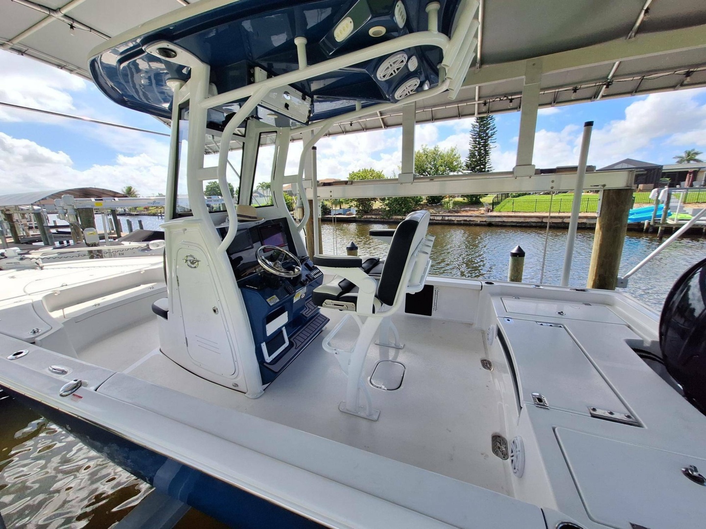Tidewater-Bay Max 2410 2024 -Bonita Springs-Florida-United States-6078872 | Thumbnail