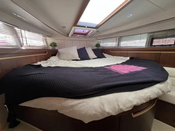 Galeon-405 HTS 2016-2016 Galeon 405 HTS Île-aux-Noix-Quebec-Canada-6079306