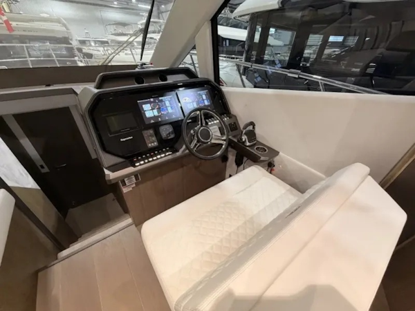 Galeon-500 FLY 2023-2023 Galeon 500 FLY Île-aux-Noix-Quebec-Canada-6079370