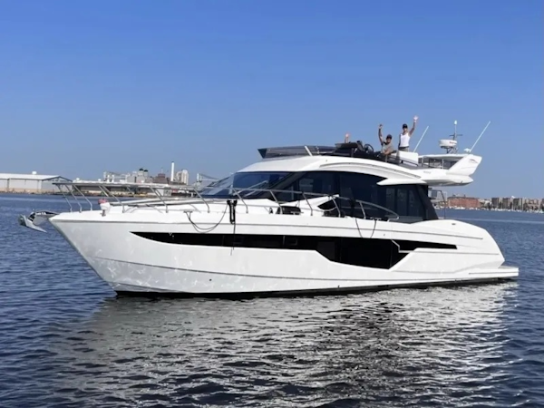 Galeon-500 FLY 2023-2023 Galeon 500 FLY Île-aux-Noix-Quebec-Canada-6079354