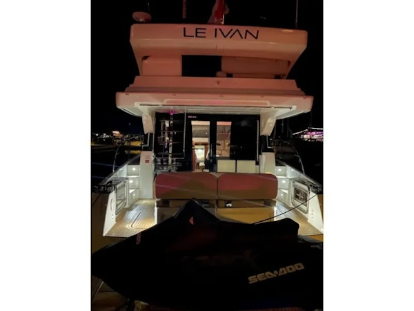 Bavaria-420 Virtess 2014-2014 Bavaria Motoryachts 420 Virtess Île-aux-Noix-Quebec-Canada-6079587