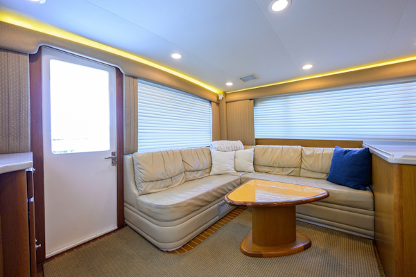 Cabo-48 Flybridge 2003-Bad Boyz Pompano Beach-Florida-United States-Cabo 48  Bad Boyz  Salon-6080206