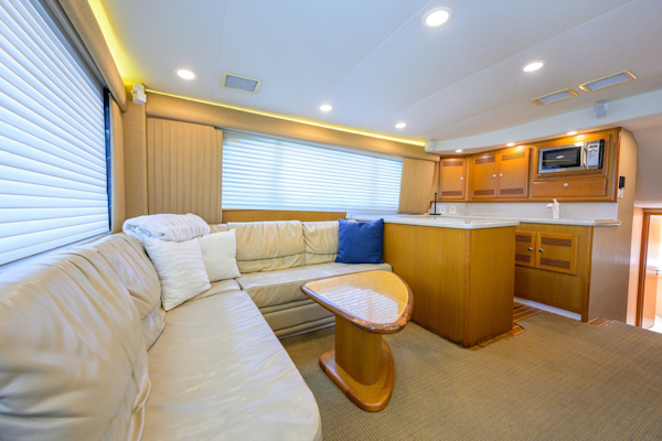 Cabo-48 Flybridge 2003-Bad Boyz Pompano Beach-Florida-United States-Cabo 48  Bad Boyz  Salon-6080204