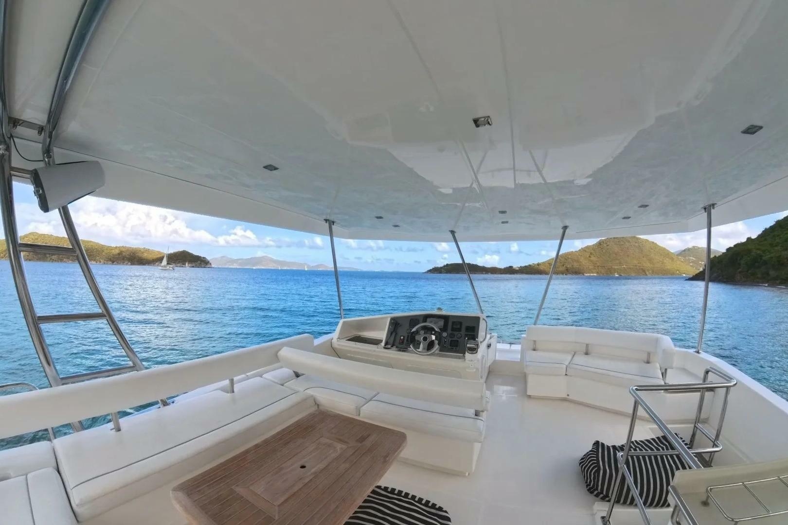Leopard-51PC 2014-Somewhere hot Roadtown-Virgin Islands (British)-6079633 | Thumbnail
