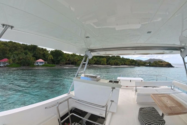 Leopard-51PC 2014-Somewhere hot Roadtown-Virgin Islands (British)-6079632