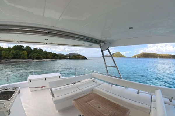 Leopard-51PC 2014-Somewhere hot Roadtown-Virgin Islands (British)-6079634