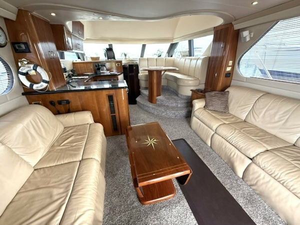 Carver-46 Voyager 2005-Clear 2 Close St Petersburg-Florida-United States-6083131