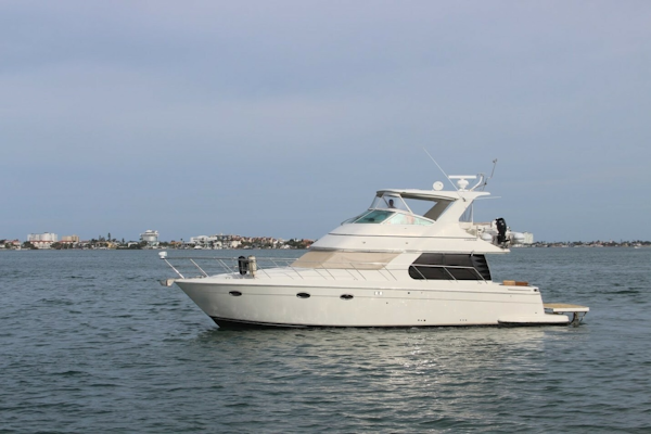 Carver-46 Voyager 2005-Clear 2 Close St Petersburg-Florida-United States-6082970